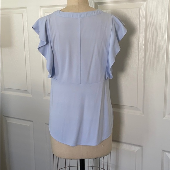 Spring periwinkle flutter top - Picture 3 of 4